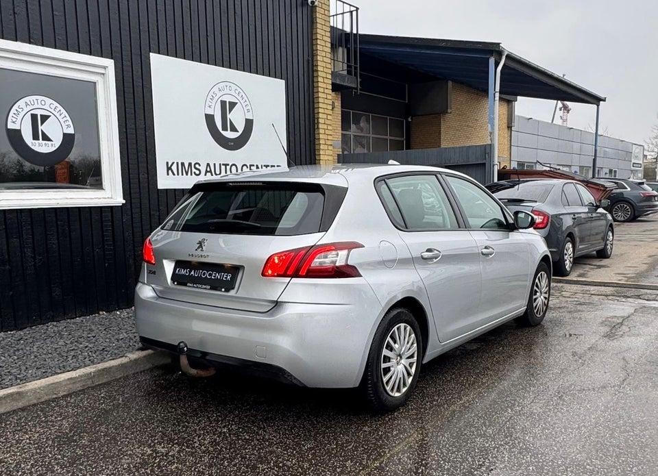 Peugeot 308 1,2 VTi 82 Active 5d