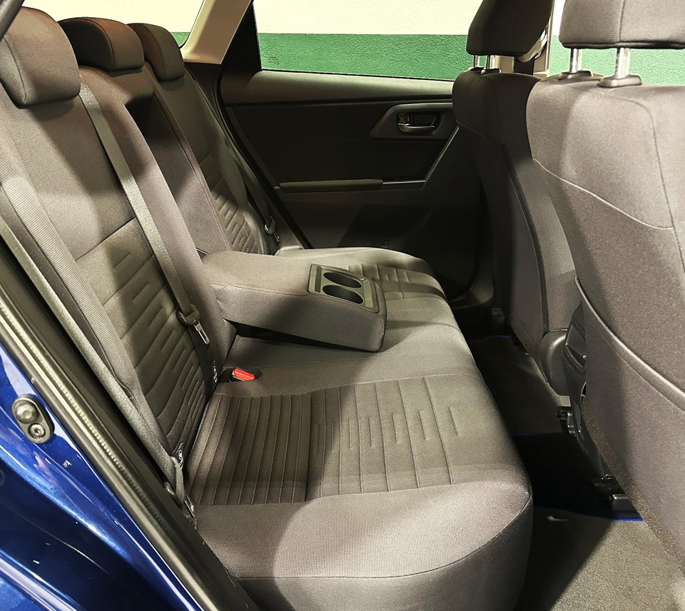 Toyota Auris 1,2 T T2 Touring Sports 5d