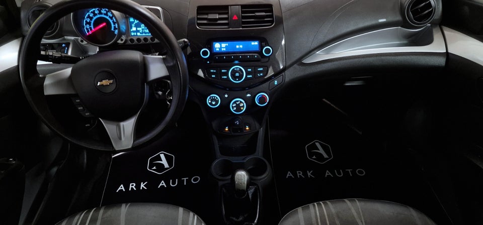 Chevrolet Spark 1,0 LT 5d