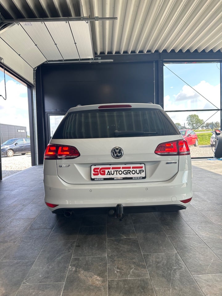 VW Golf VII 1,6 TDi 105 Comfortline Variant BMT 5d