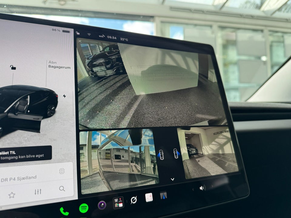Tesla Model 3 RWD 4d