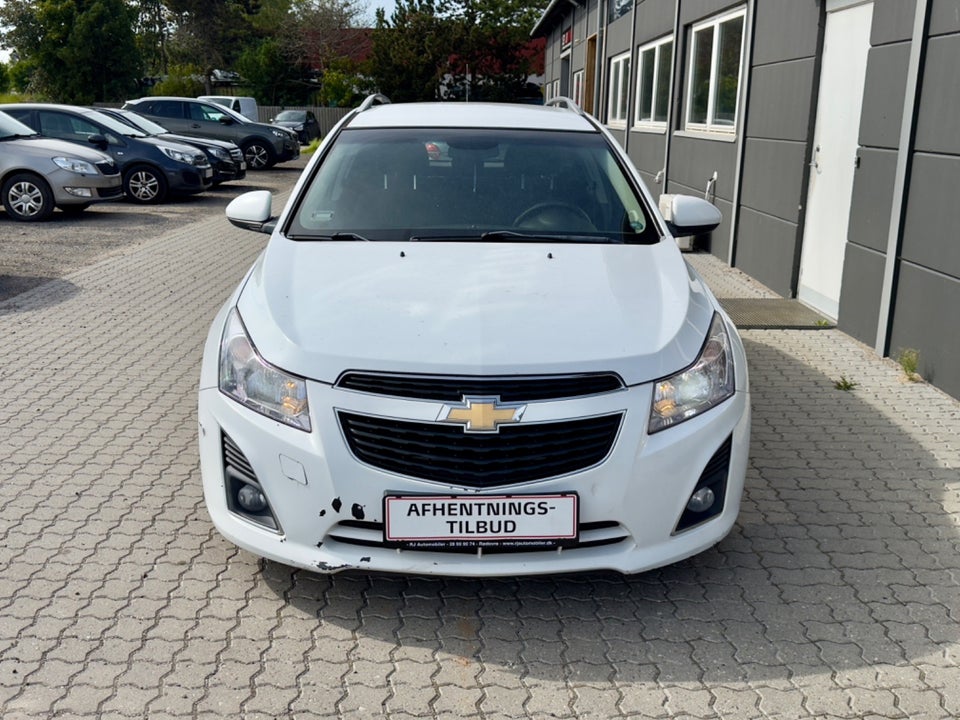 Chevrolet Cruze 2,0 VCDi 163 LT stc. 5d