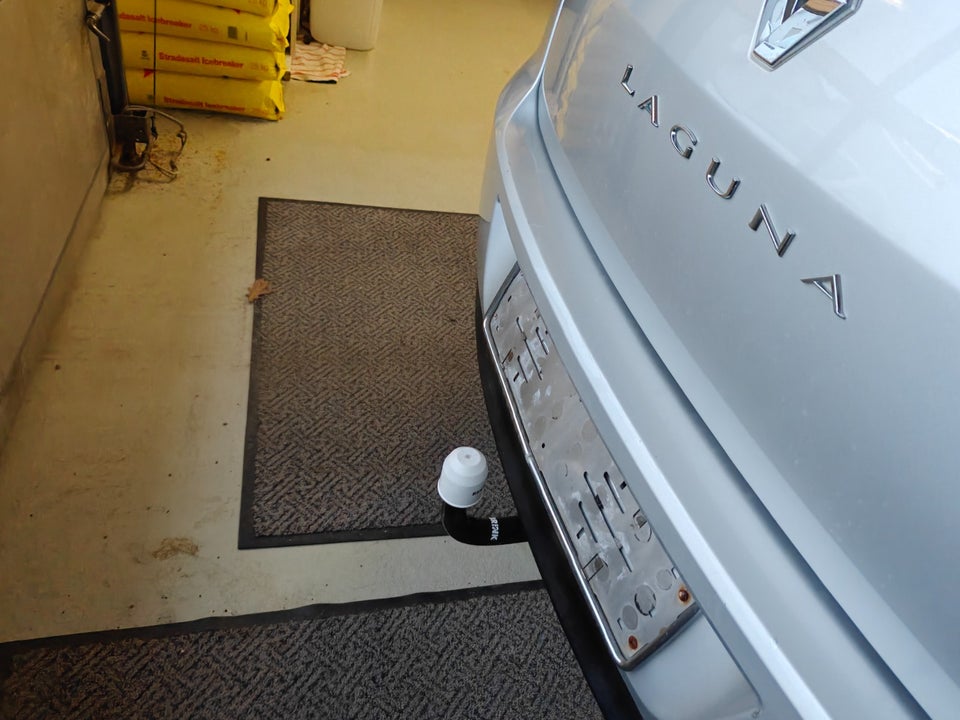 Renault Laguna III 2,0 Authentique 5d