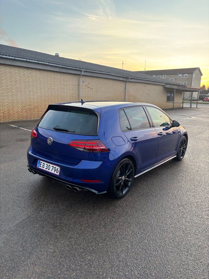 VW Golf VII 1,5 TSi 150 R-line DSG 5d