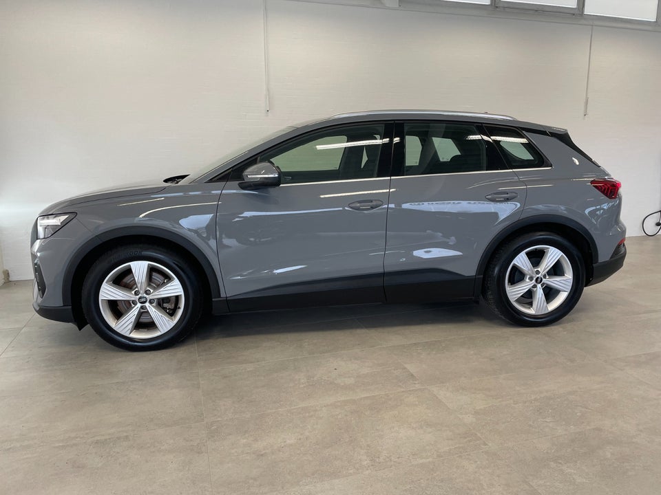 Audi Q4 e-tron 45 Progress quattro 5d