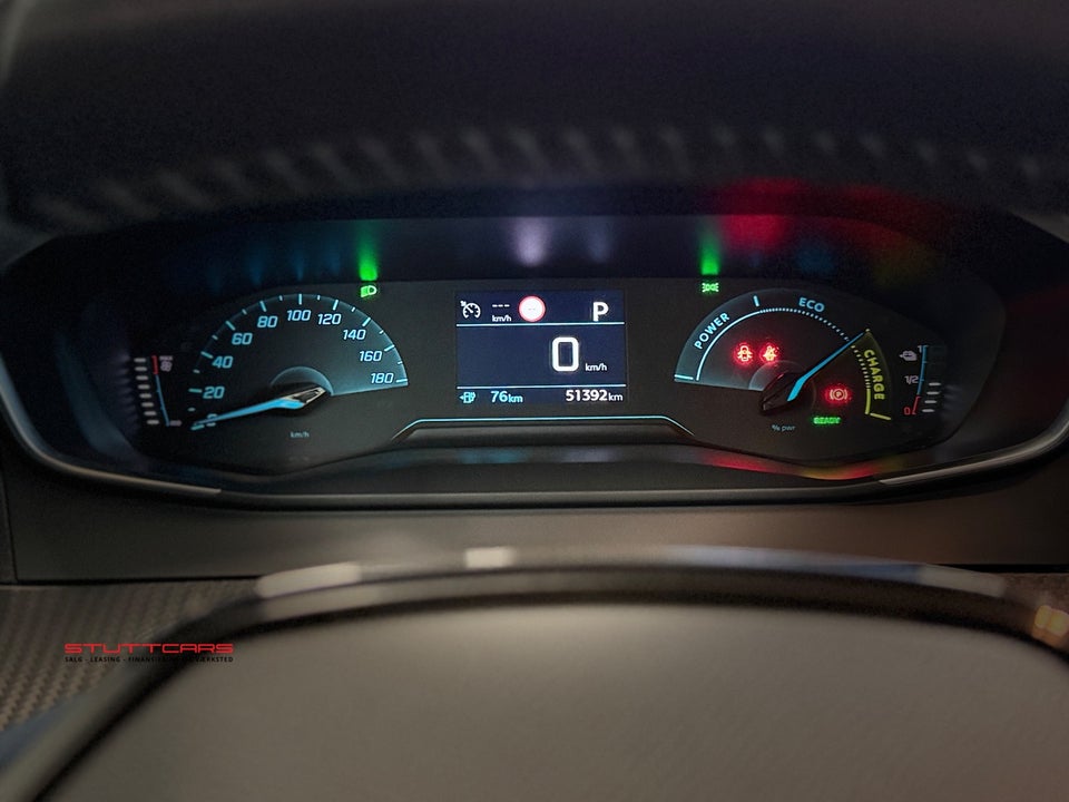 Peugeot e-2008 50 Active 5d