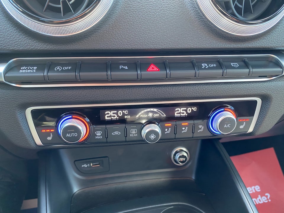 Audi A3 35 TDi S-line S-tr. 4d