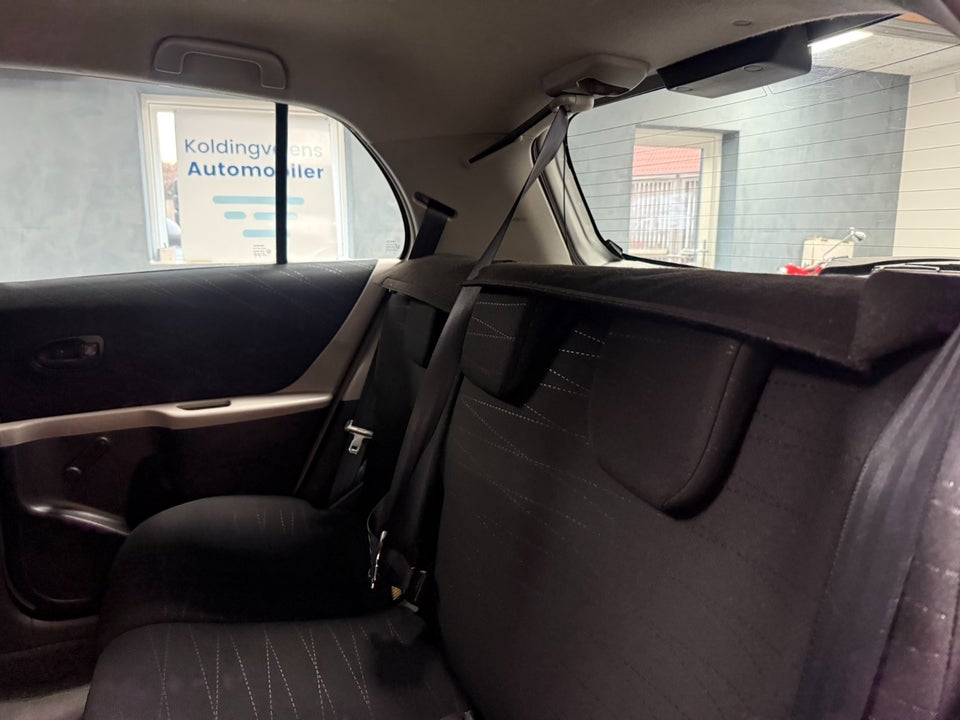 Toyota Yaris 1,3 Luna 5d