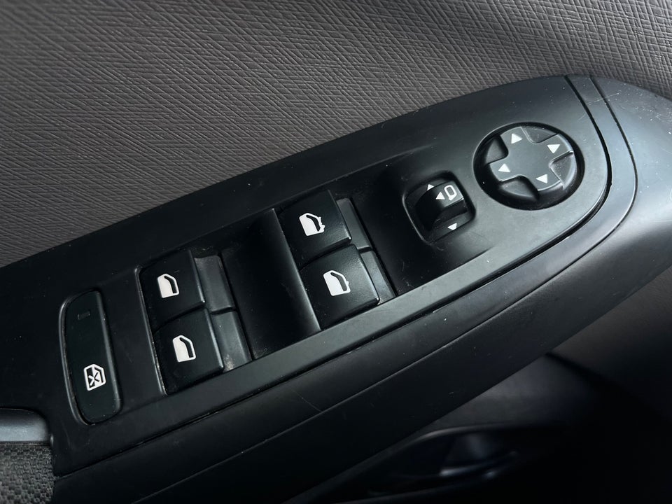 Citroën Grand C4 SpaceTourer 1,5 BlueHDi 130 Iconic EAT8 Van 5d