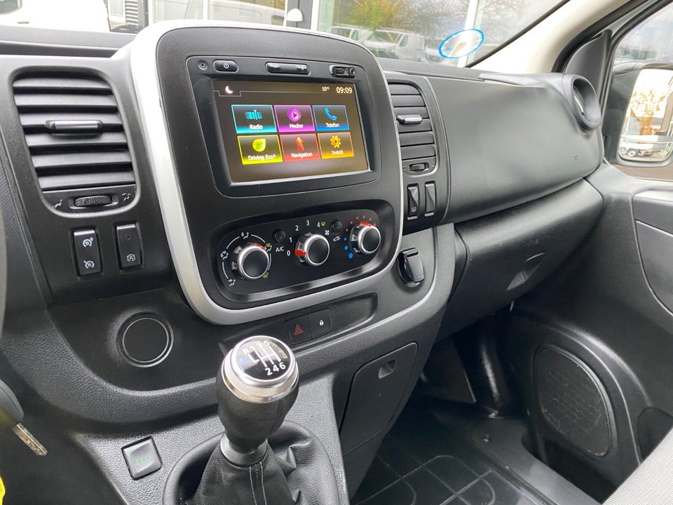 Renault Trafic T29 2,0 dCi 120 L2H1