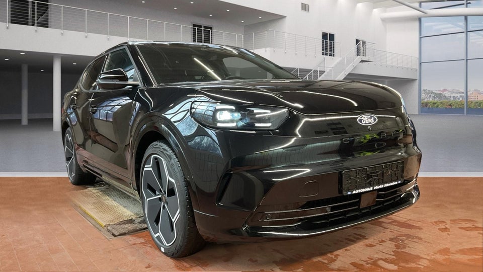 Ford Capri 77 Premium Extended Range 5d