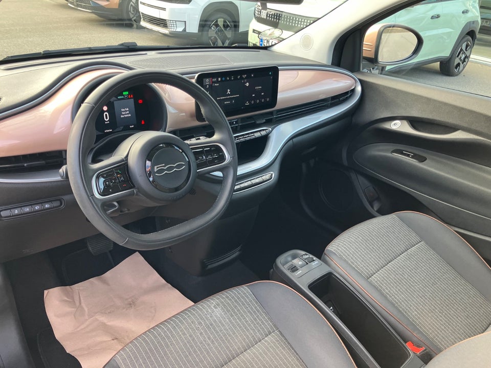 Fiat 500e 42 Icon 3d