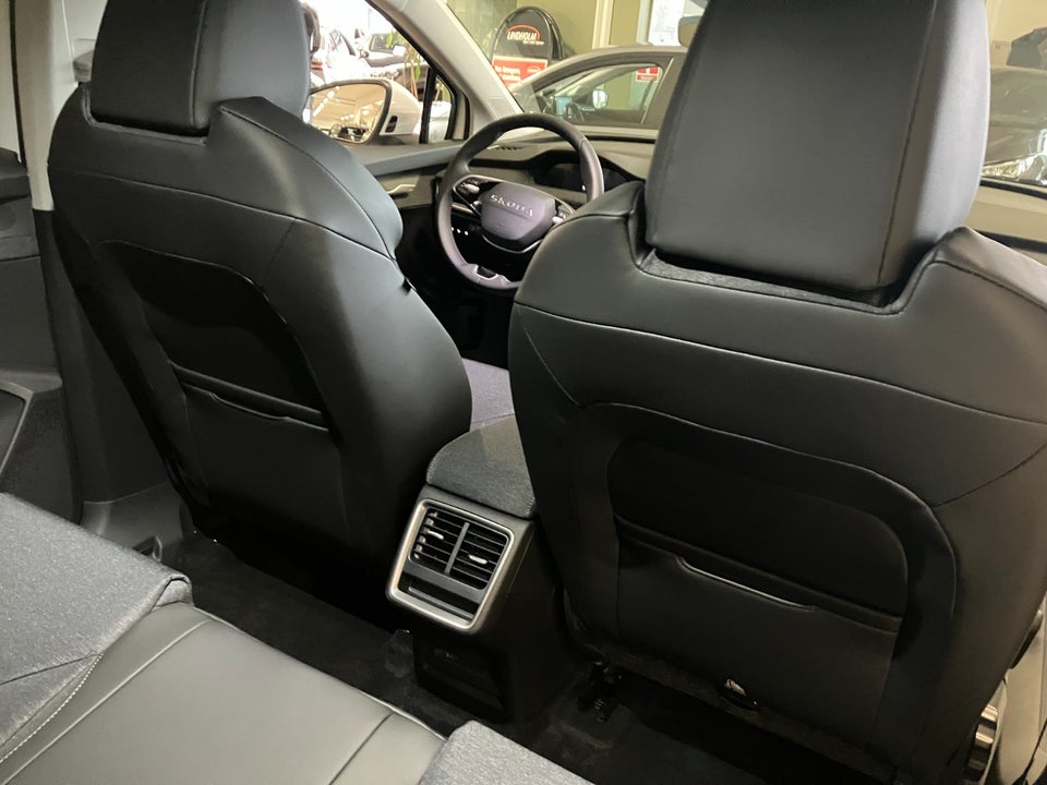 Skoda Elroq 85 iV Loft 5d