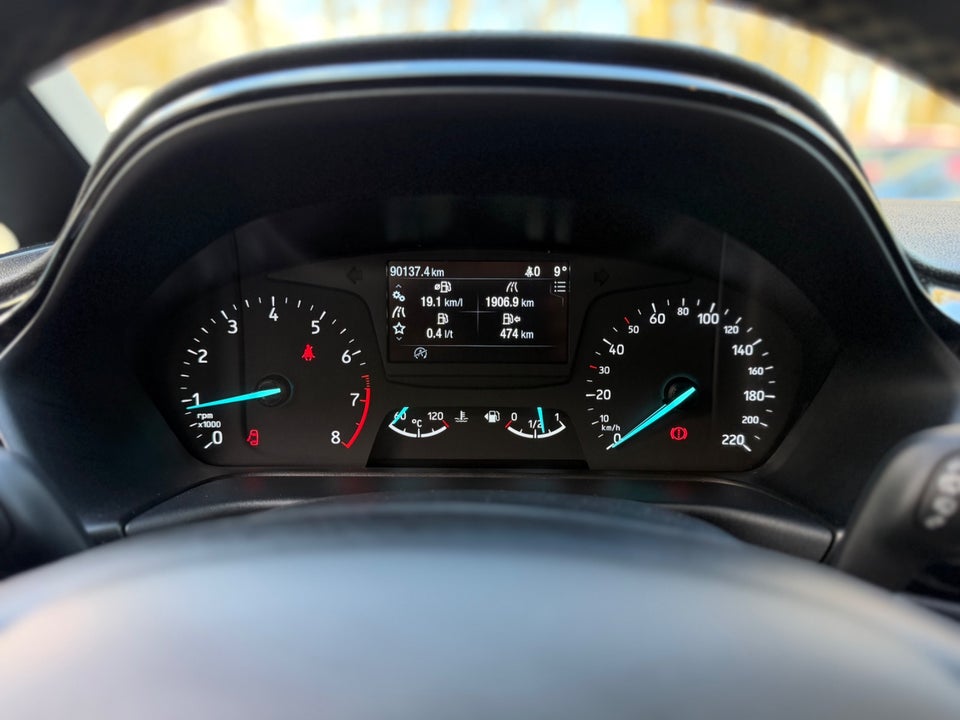 Ford Fiesta 1,0 EcoBoost mHEV Titanium 5d