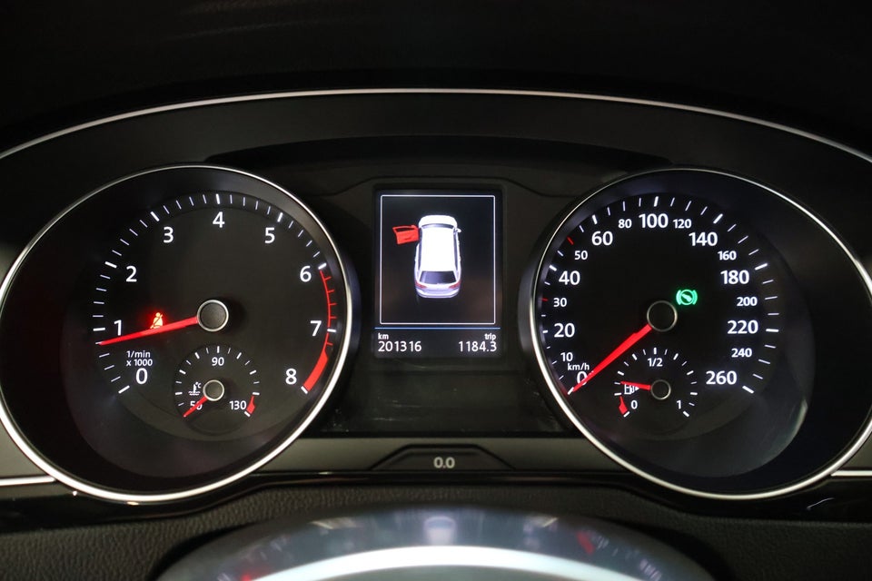 VW Passat 1,4 TSi 150 R-line Variant DSG BMT 5d