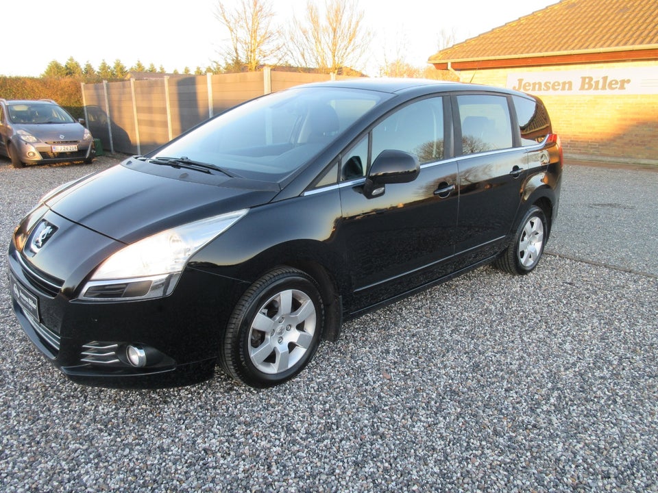 Peugeot 5008 2,0 HDi 150 Premium 7prs 5d