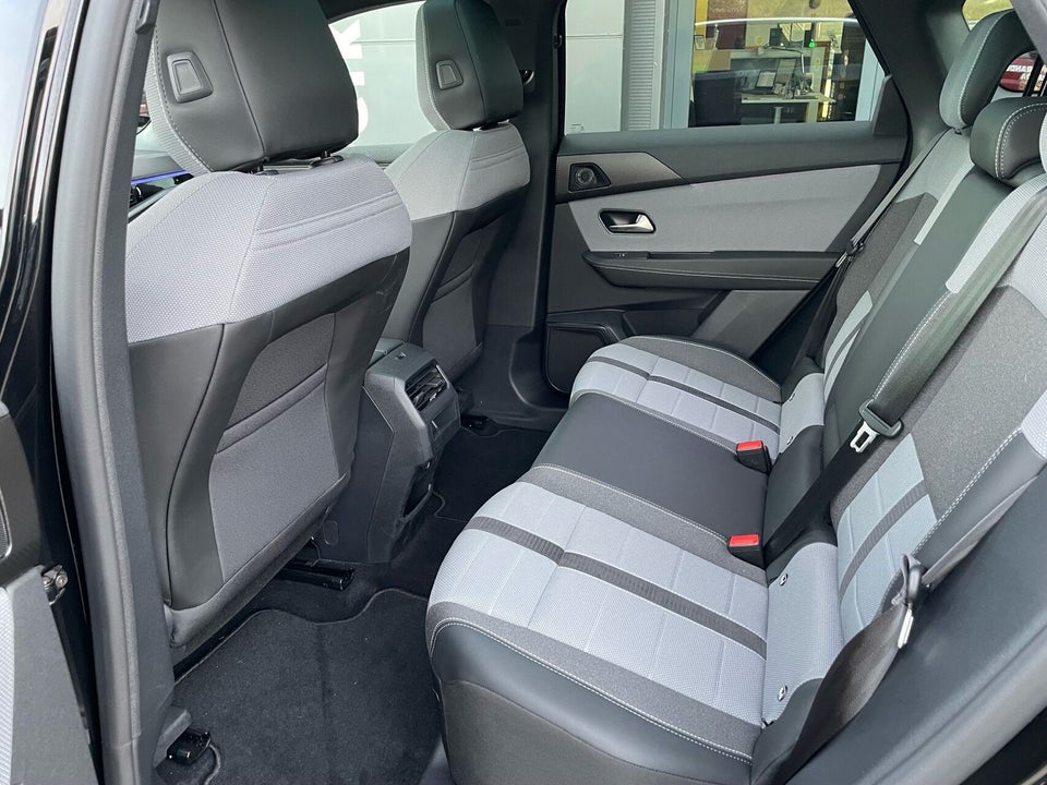 Opel Grandland-e 73 GS Sky 5d