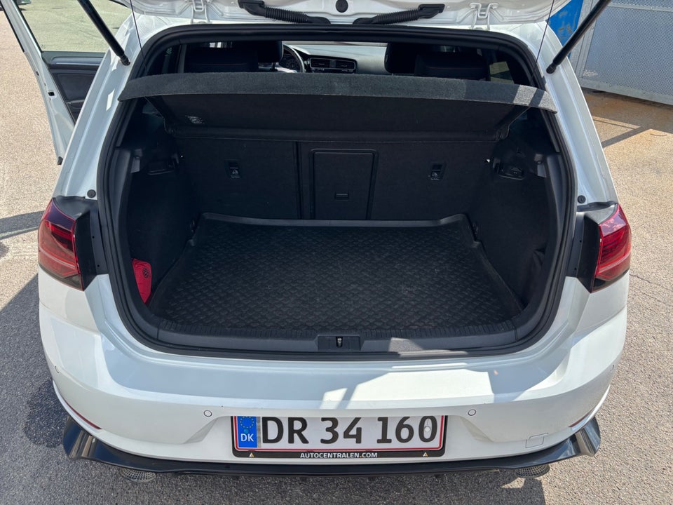 VW Golf VII 2,0 GTi TCR DSG 5d