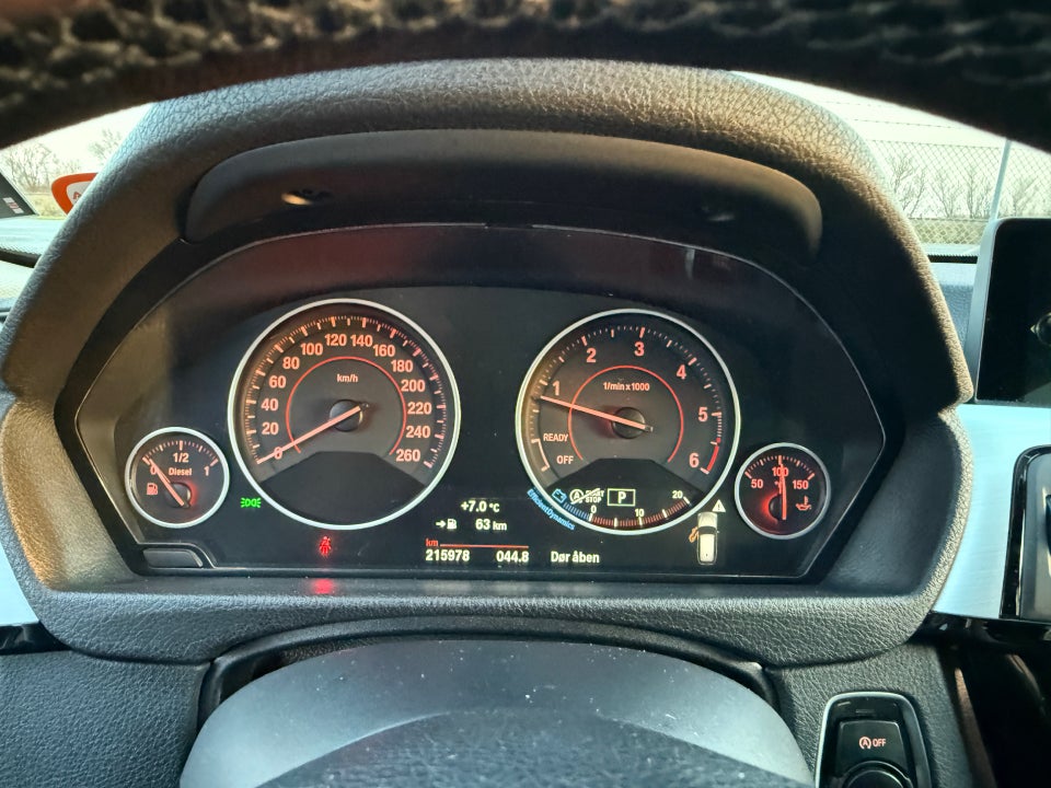 BMW 318d 2,0 Touring aut. 5d