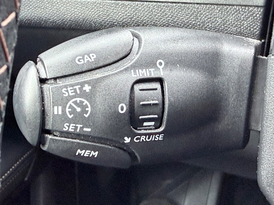 Peugeot 5008 1,5 BlueHDi 130 GT Line EAT8 7prs 5d