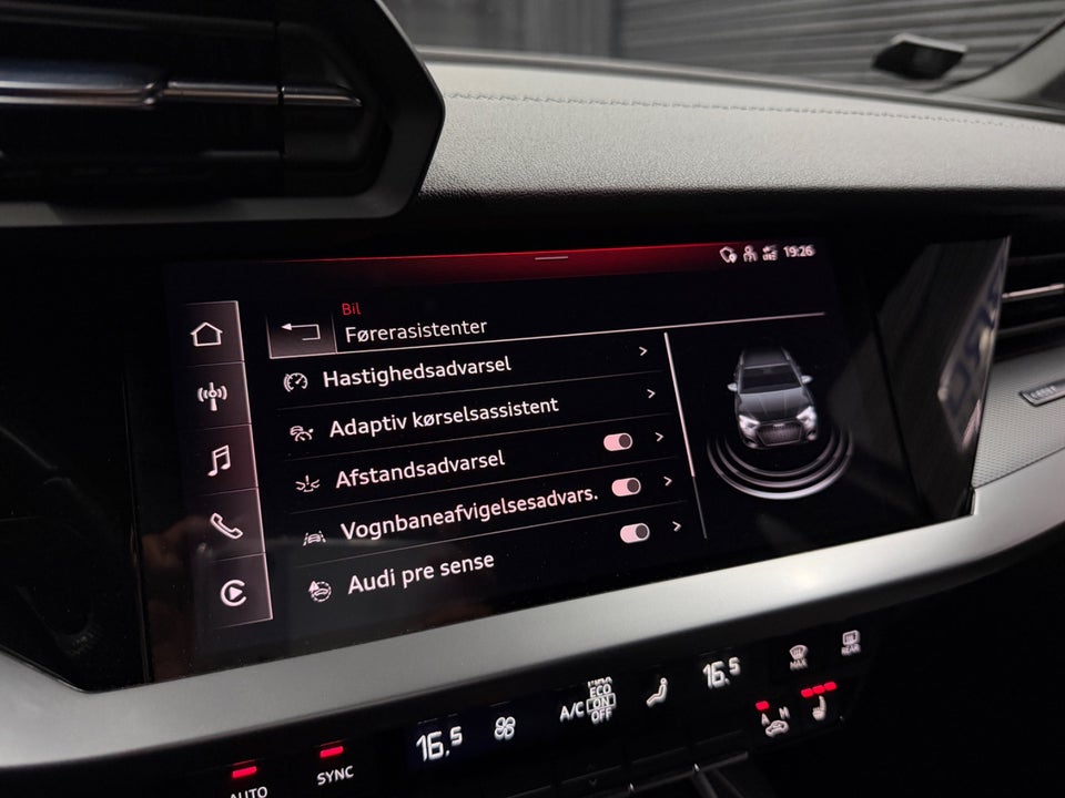 Audi A3 40 TFSi e S-line Sportback S-tr. 5d