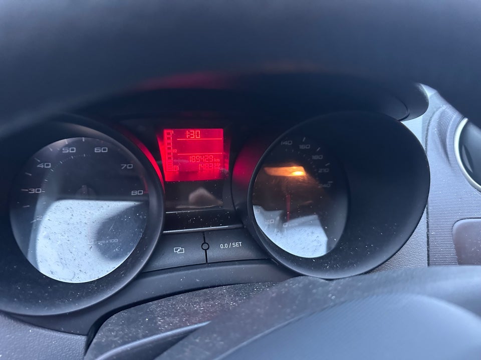 Seat Ibiza 1,4 16V Reference ST 5d