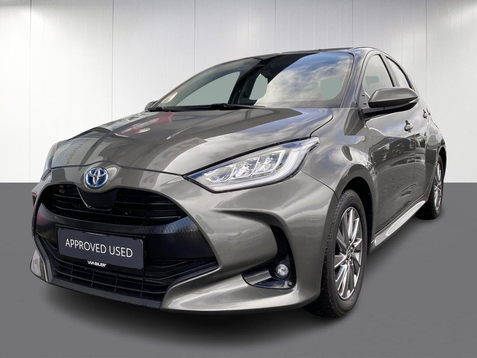 Toyota Yaris 1,5 Hybrid Active Tech e-CVT 5d