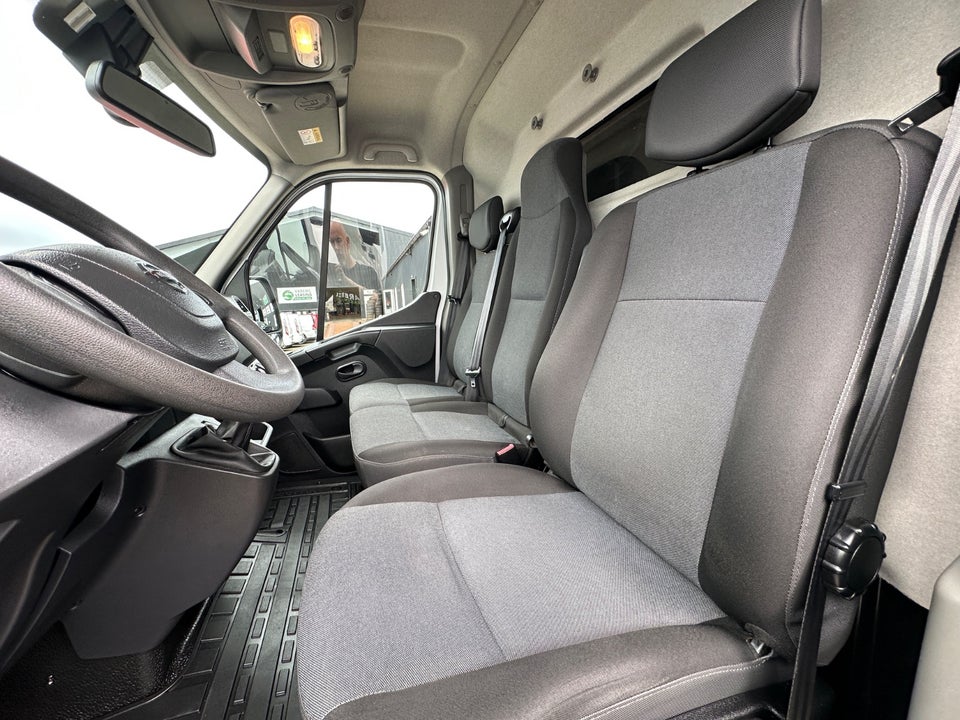 Nissan NV400 2,3 dCi 150 L3H2 Kassevogn