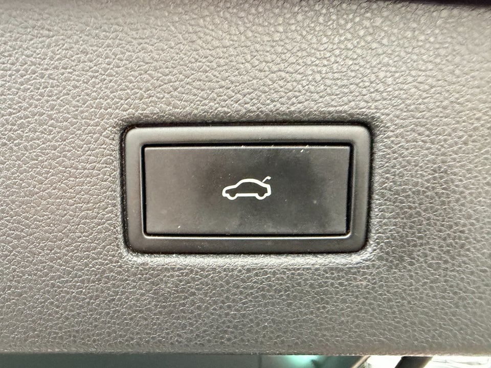VW Tiguan 1,4 eHybrid Elegance DSG 5d