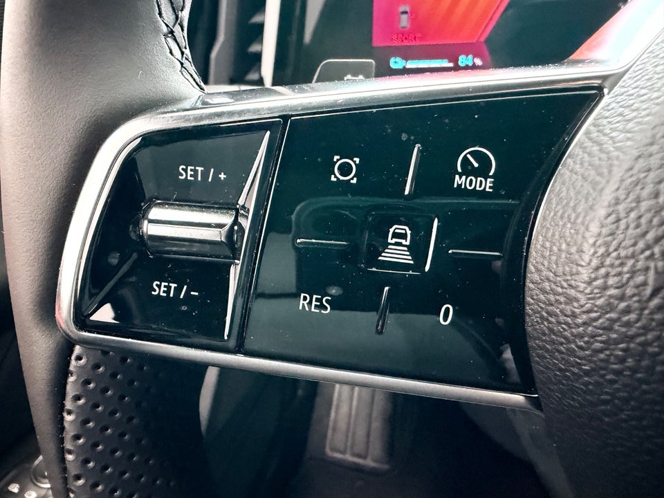 Renault Megane E-Tech 60 Techno+ 5d