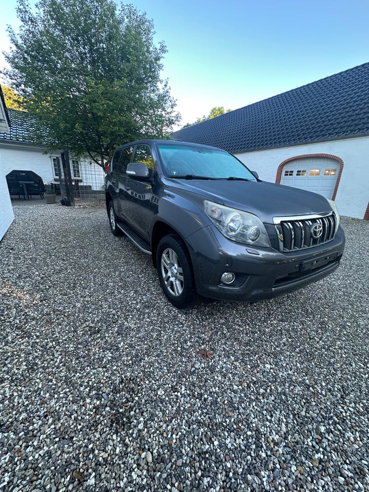 Toyota Land Cruiser 3,0 D-4D T3 aut. 5d