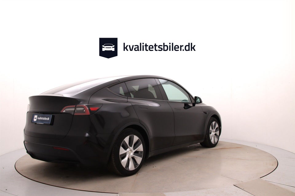 Tesla Model Y RWD 5d