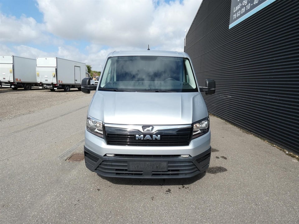 MAN TGE 2,0 3.140 Chassis L3 aut. FWD
