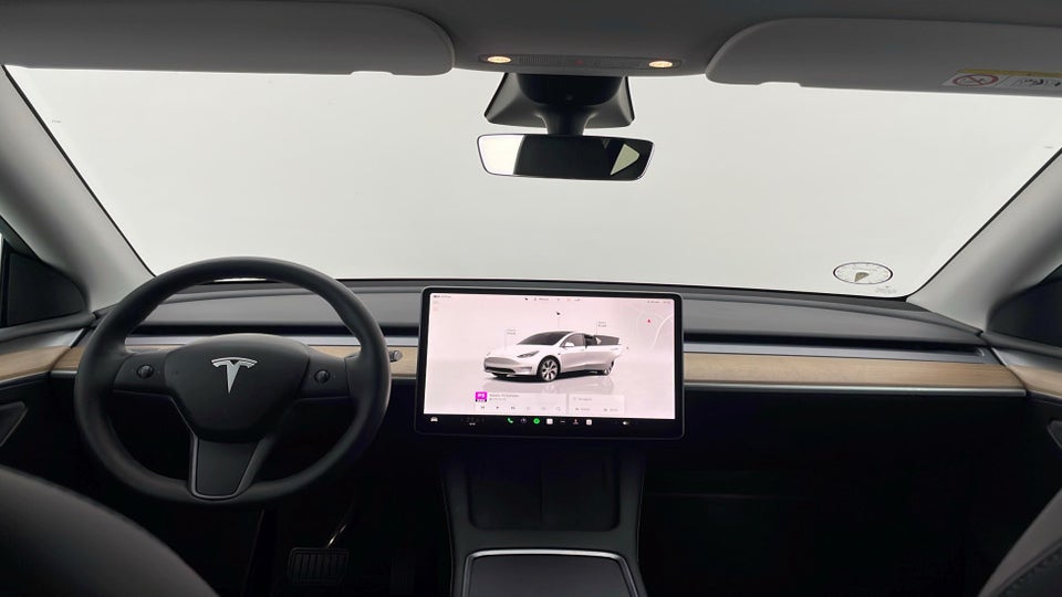 Tesla Model Y Long Range AWD 5d