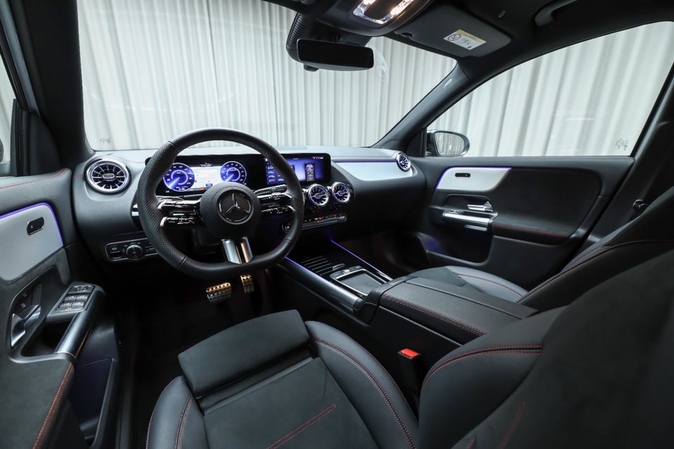 Mercedes EQA350 AMG Line 4Matic 5d