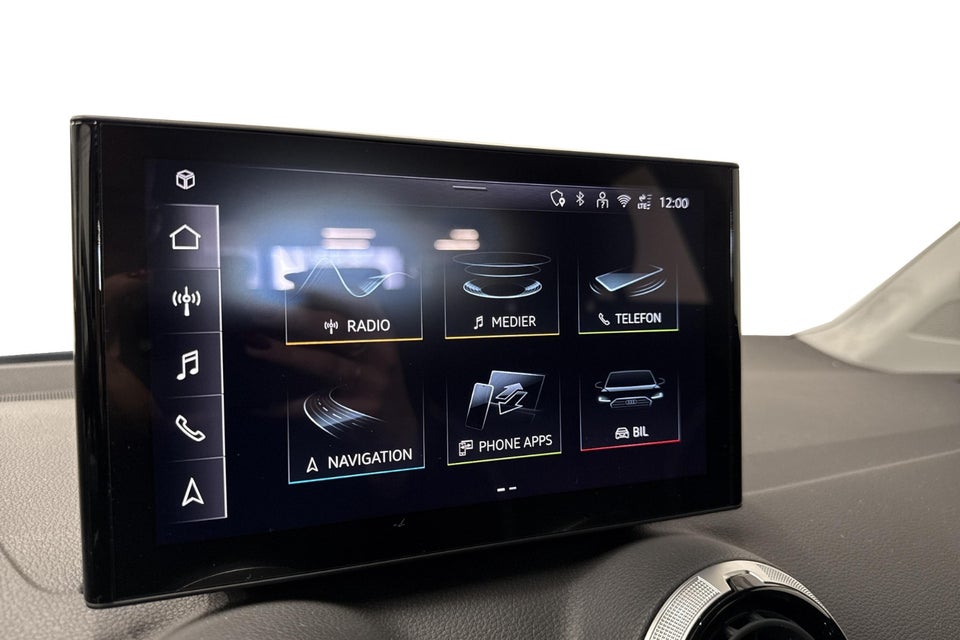 Audi Q2 35 TFSi S-line S-tr. 5d