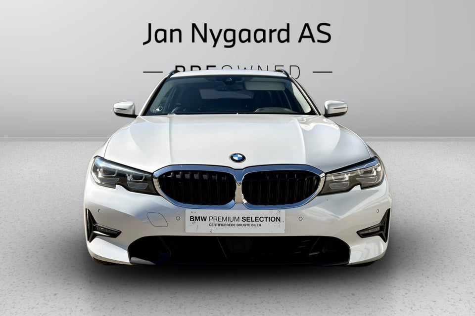 BMW 330e 2,0 Touring Sport Line aut. 5d