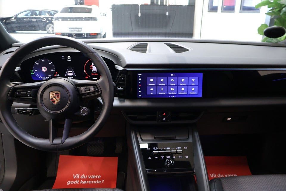 Porsche Macan 5d