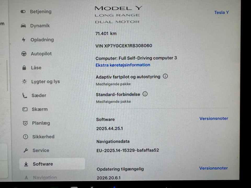 Tesla Model Y Long Range AWD 5d