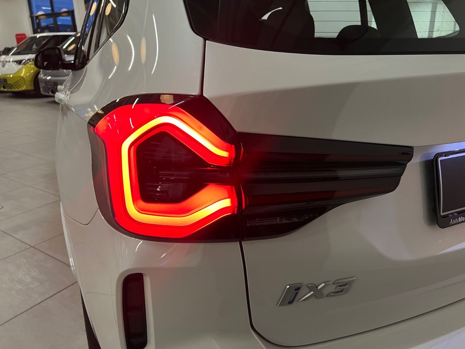 BMW iX3 Charged Plus M-Sport 5d