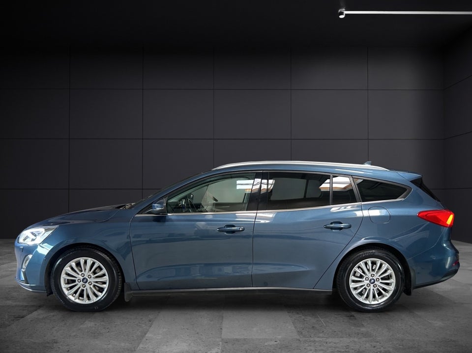Ford Focus 1,0 EcoBoost Titanium Business stc. 5d