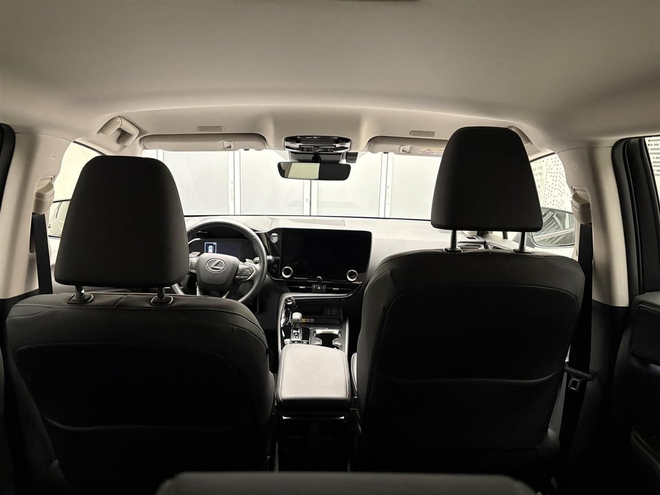 Lexus NX450h+ 2,5 Business+ aut. AWD 5d