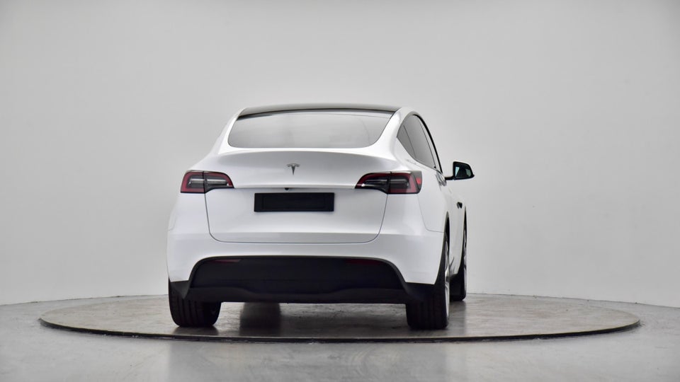 Tesla Model Y RWD 5d