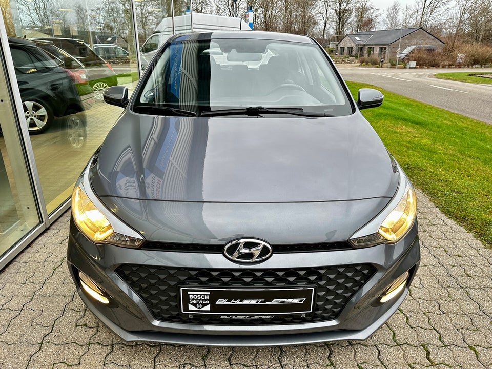 Hyundai i20 1,25 Trend 5d