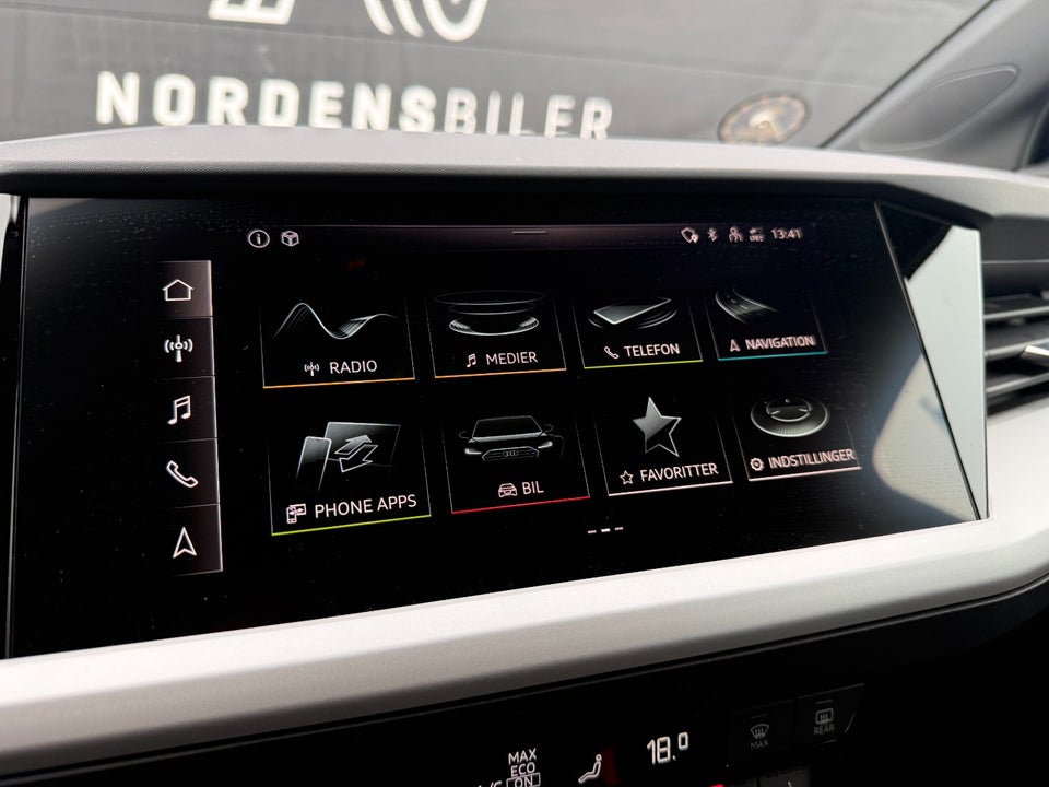 Audi Q4 e-tron 40 Attitude 5d