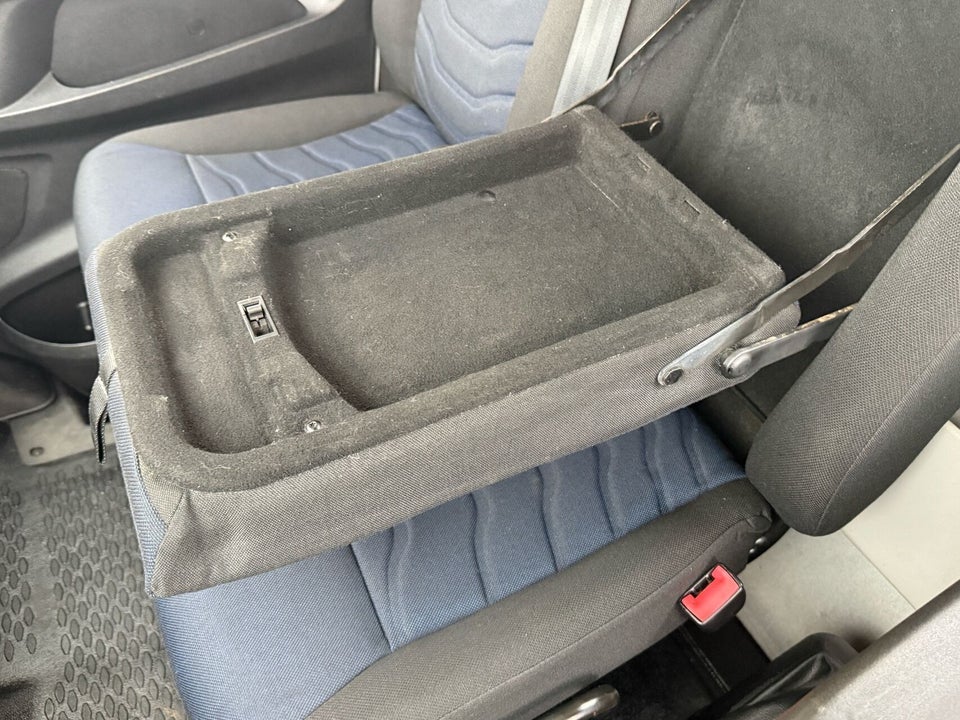 Iveco Daily 2,3 35S16 4100mm Lad 2d