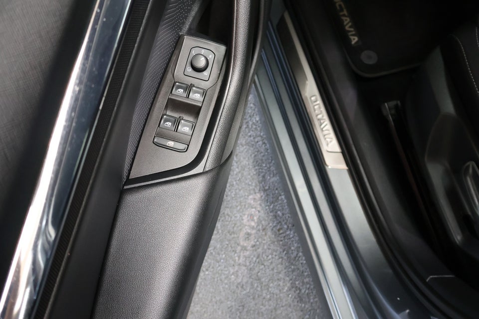 Skoda Octavia 1,5 eTSi 150 Style Combi DSG 5d