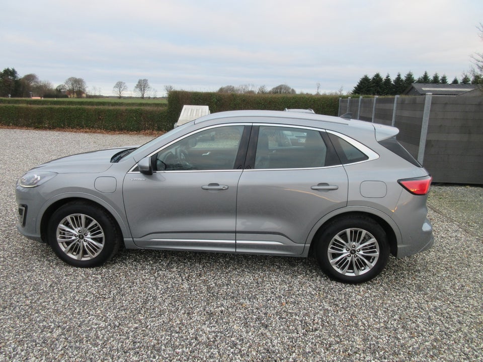 Ford Kuga 2,5 PHEV Vignale CVT 5d