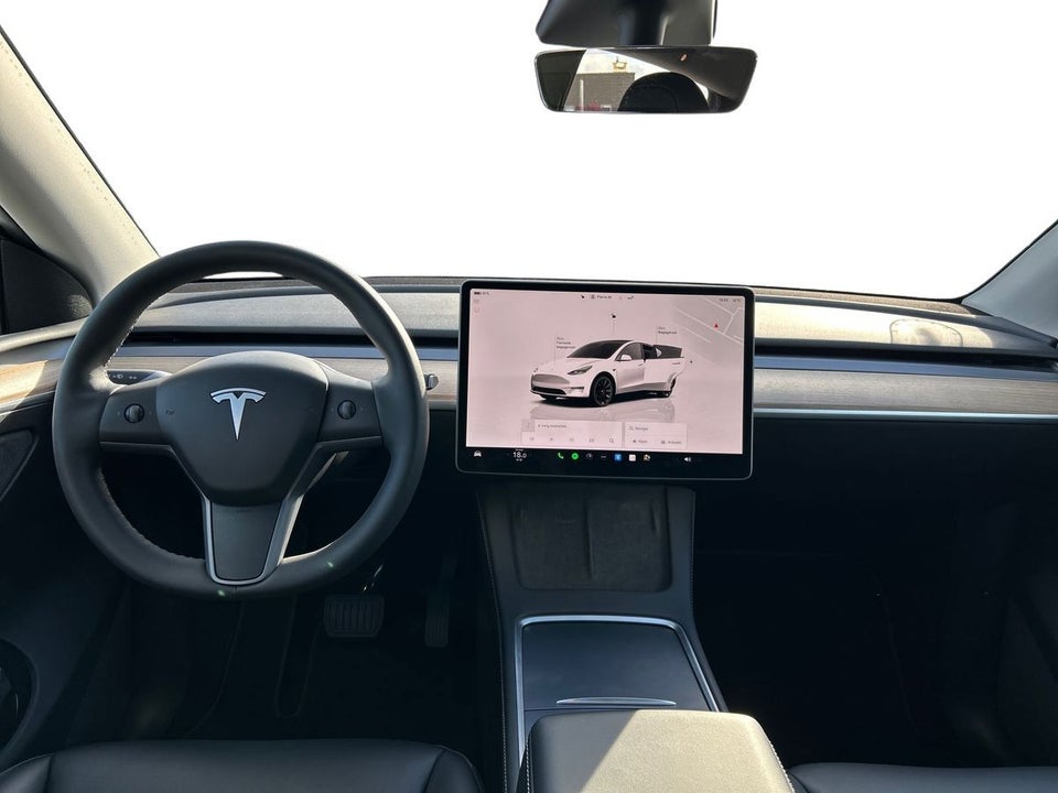 Tesla Model Y RWD 5d