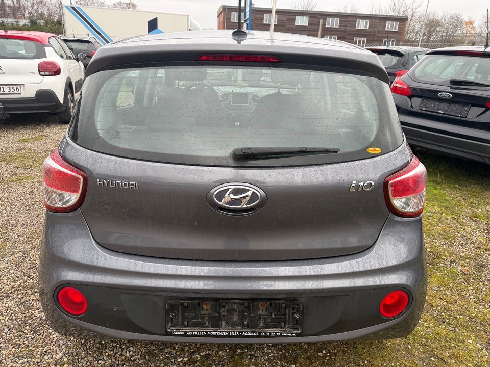 Hyundai i10 1,0 Touch 5d